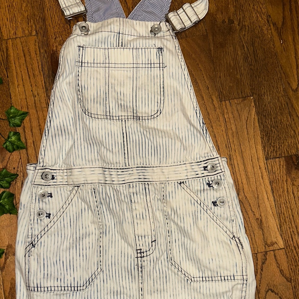 Vineyard Vines girls overalls dress - distressed look -stripes.  Denim